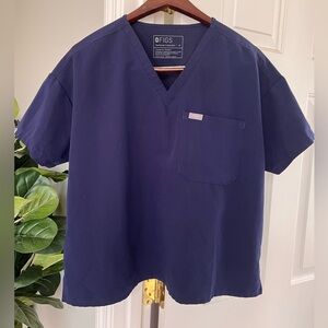 Figs Women’s Navy Relaxed Catarina One-Pocket Scrub Top